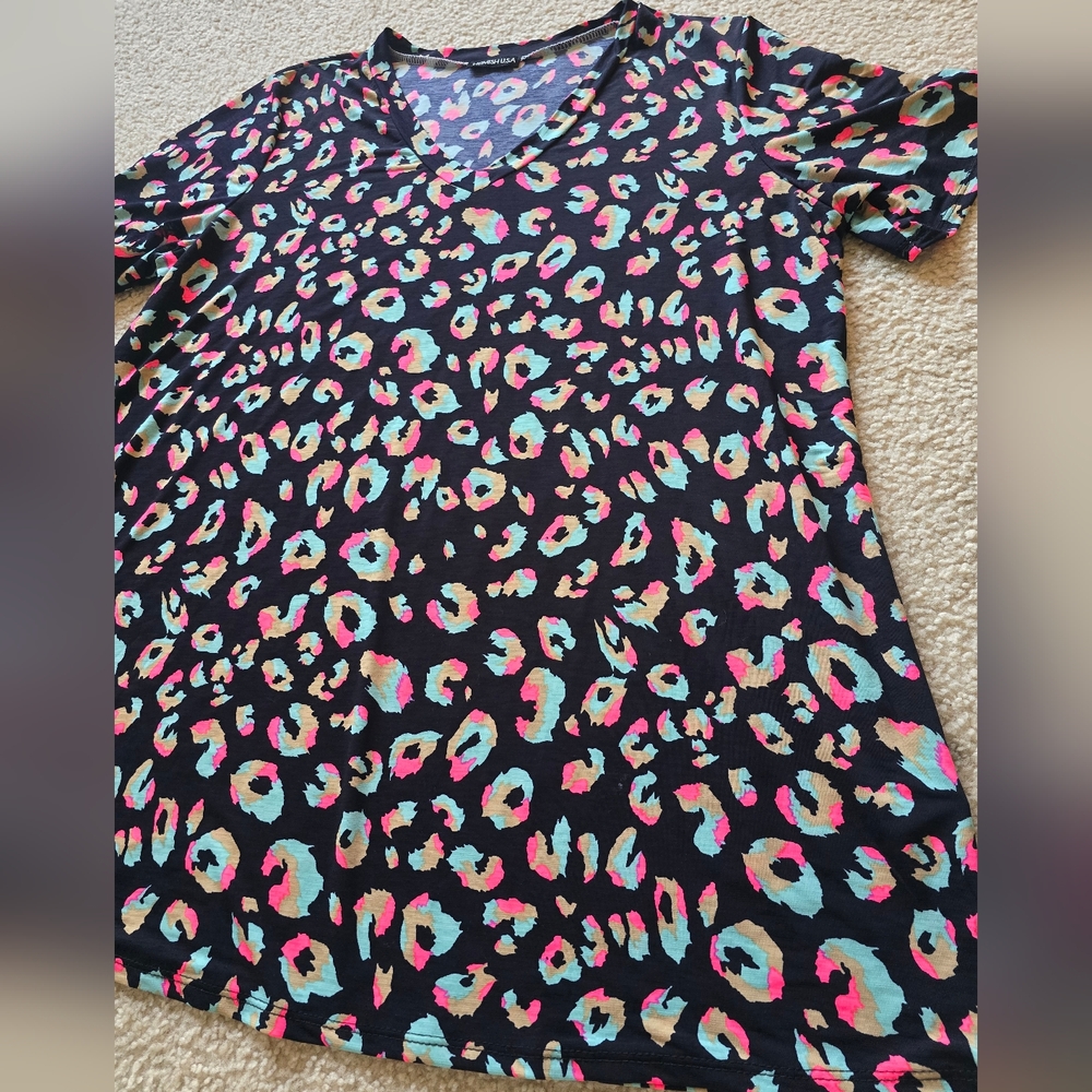 HEIMISH USA Black Short Sleeve Tee with Pink, Turquoise & Cream Leopard Print